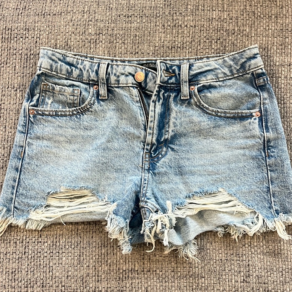 Wild Fable Jean shorts. Size 00